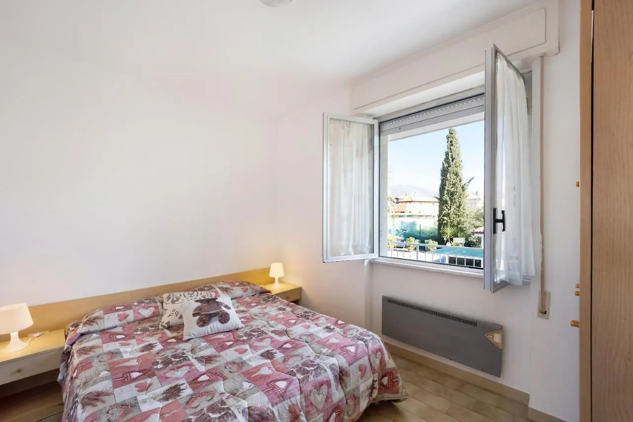 Apartment Villa Paola Bilo4 Loano Italy